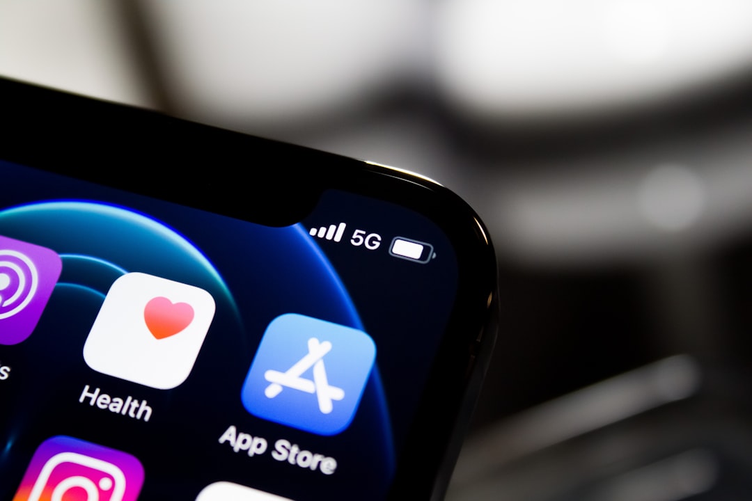 Apple's Siri Revamp to Focus on Privacy, Including Auto-Deleting Chats